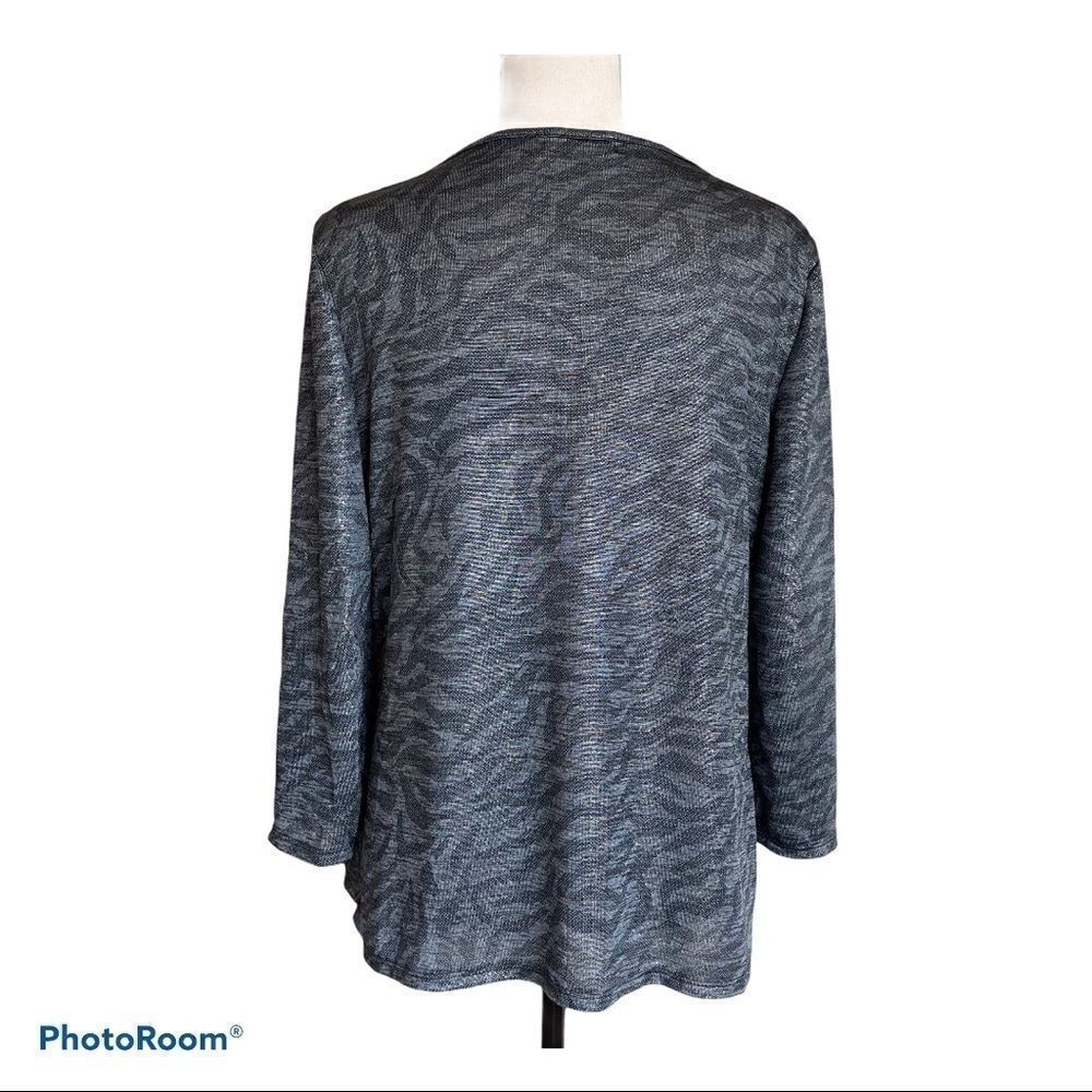 Elementz Blue Ruffle Front Top, Medium‎ - Picture 2 of 11